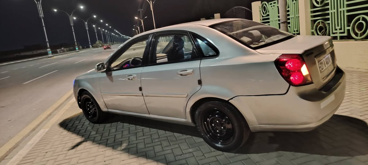 اوبترا فورنزا مكينه وكير كورلا 5 براغي حاويه تبريد ثلج كهربائيات جاهزه  مصبوغه رقم دولي بسمي سنويه 28 سياره جاهزه بلبصره سعر 60وبيهه مجال 
*********** 

مكلف بلنشر هذا رقم راعيها "
