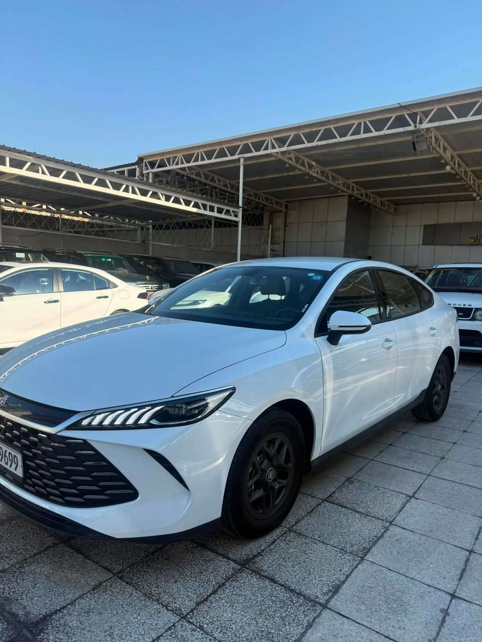 للبيع | BYD qin Plus 2025

الموديل: 2025
اللون: أبيض
الممشى الكلي: 5,900كم فقط
900على المحرك
و5000كم على الهايبرد

السيارة بحالة ممتازة واستعمال نضيف جداً

✅ جميع أغراضها الأصلية موجودة (الشاحن + الكارتات)

✅ اقتصادية وعملية ومريحة بالقياده

💰 السعر: 18,100مليون

📞 للاستفسار والاتصال:
***********

📍 موقع السيارة: بغداد معارض البياع
