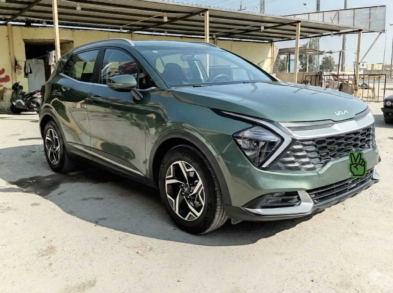 السلام عليكم من رخصه الادمن/

سياره كيا سبورتاج للبيع او المراوس موديل 2024 لون مميز مكينه دوش 2000
 وارد خليجي نص مواصفات بدون ضربة ما عدا صبغ البنيد اثر دحچة بالعراق أربعة أنظمة قيادة 
تحكم ستيرن ،رادار خلفي...

السعر 185$ وبيها مجال او مراوس بسيارة اقل 
للتفاصيل الاتصال بالارقام او واتساب 
***********
***********
