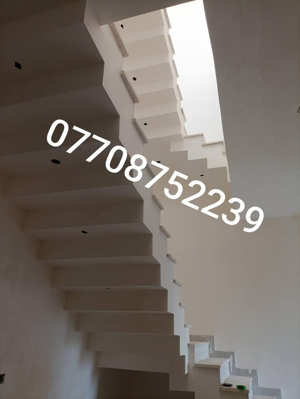 يا الله
سلام عليكم خلفه من العمارة 
جص /لبخ /بياض/نثر /شغل نضيف درجه أولى 
متفرغ حاليا 
تواصل خاص متواجد+
إتصال/***********
