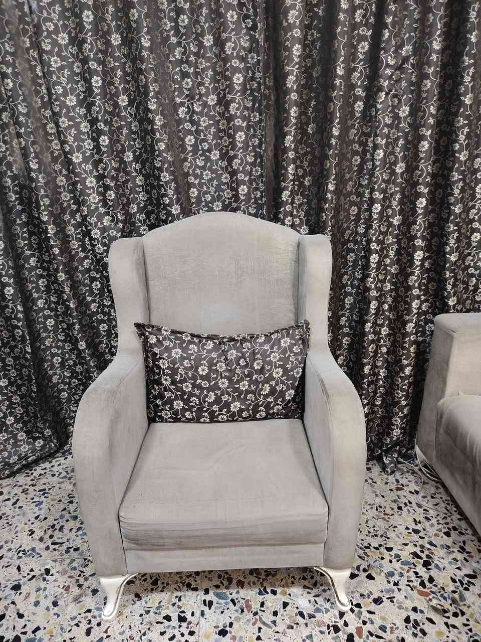 تخم ٨ مقعد للبيع المكان بغداد السفير ب١٢٥


**إذا كنت صاحب هذا الإعلان وتريد حذفه لأي سبب، رجاءا أرسل رسالة إلى الدعم الفني**