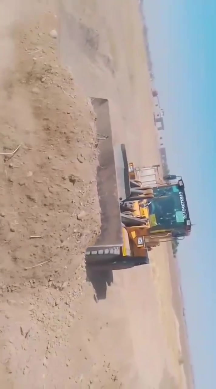 السلام عليكم يتوفر اليات شفل.وكلابه شفل زغير عندك ساس تعديل نقل نقاذ سبيس ماتتعب ويانه كلشي موجود لسفسار *********** العلم سمره الخزاميه ربيضه وحياكم الله
