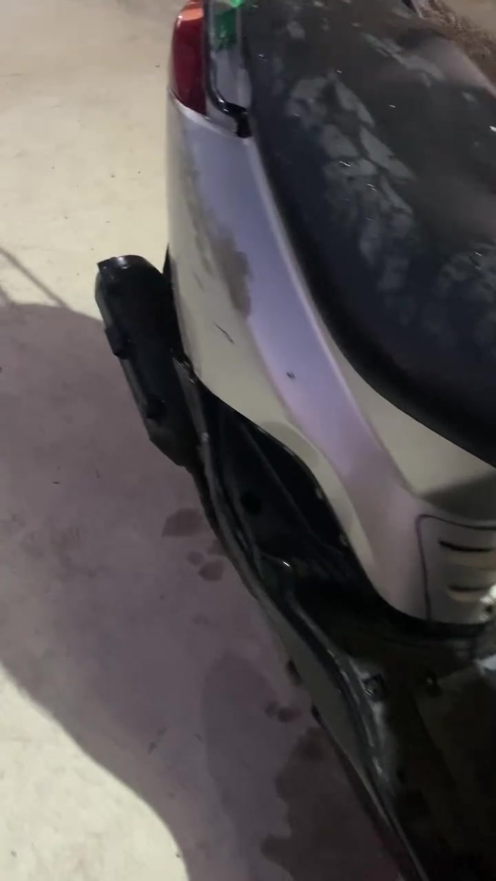 سلام عليكم
دراجه جاهزه مابيه نقص البيع مكان واسط نعمانيه 
تصال ‪+964 782 765 3318‬


**إذا كنت صاحب هذا الإعلان وتريد حذفه لأي سبب، رجاءا أرسل رسالة إلى الدعم الفني**