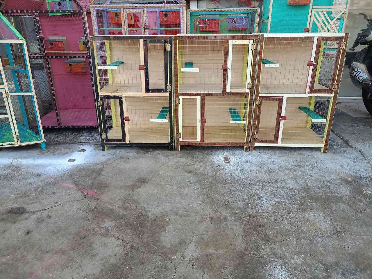 نجارة الامير لعمل جميع انواع الاقفاص والخانات باانسب الاسعار
العنوان جمعية الامام شارع الضلوعية مجاور علي حسين السعدي عباس ***********
