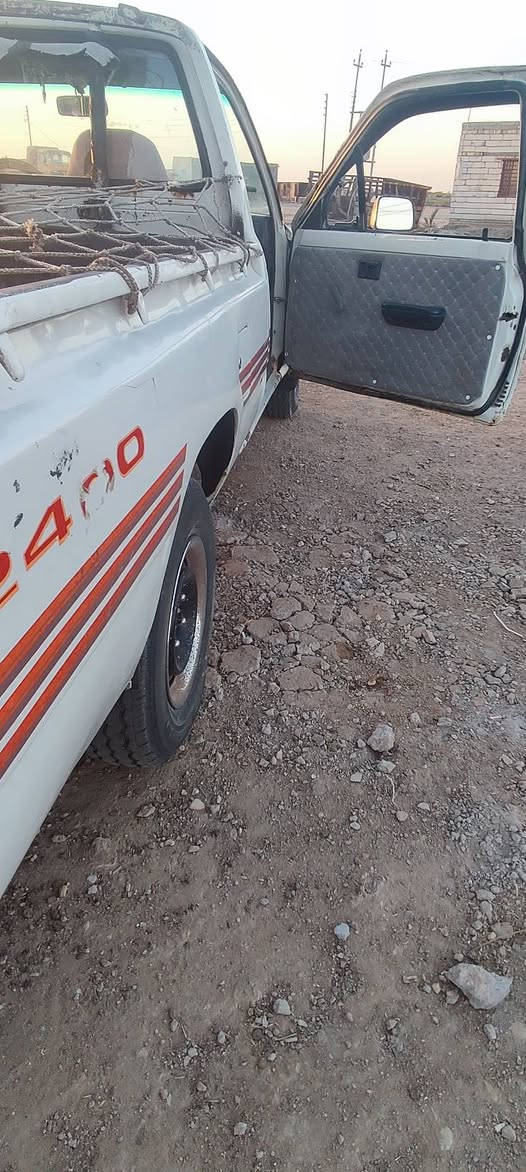سياره تيوته موديل 90 رقم واسط سنويه تنتهي نهايه 2027سياره جاهزه مكينه وكير نضاف الاستفسار الاتصال على الرقم التالي ***********
