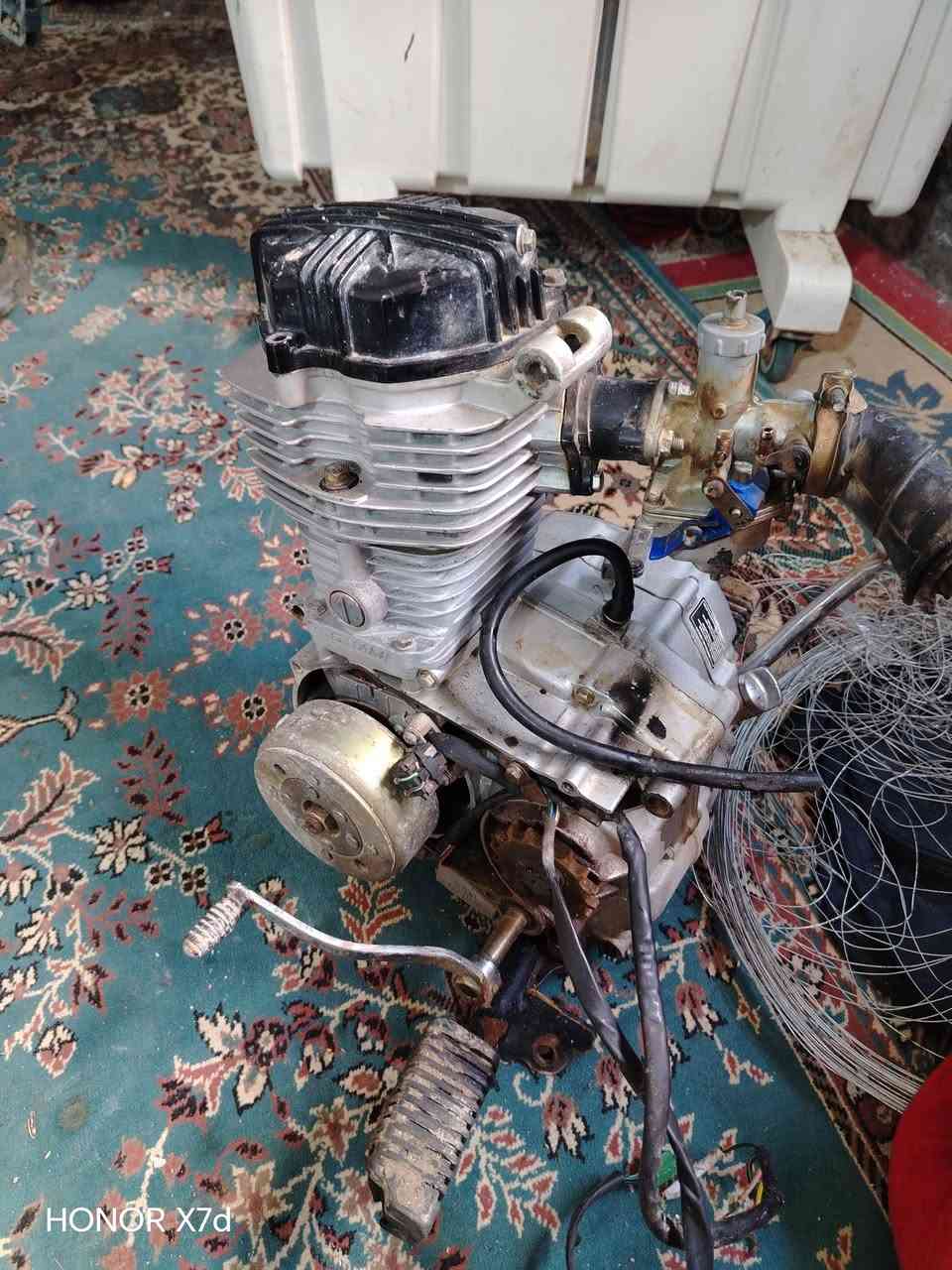 سلام عليكم مكينه سيجي 2025مبدل بيها كاور بس نضيفه  السعر خاص الموشراي لا يتعبني رجائن ***********
