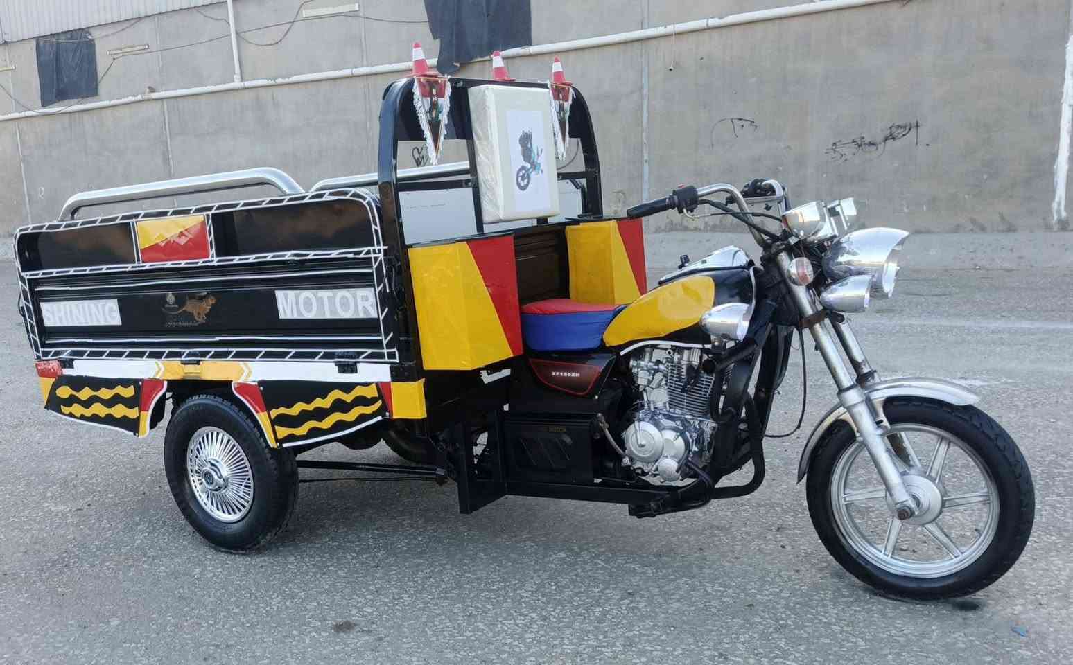 ستوته للبيع موديل 20 اوراق اصوليه شاصي مكفول كهربايات جهزه وره وكدام شغاله سلف هندر ما ناقصه اي شي سعر  مليون 400 وبيه مجال لشراي مكان بابل شوملي شراي يتصل ***********
