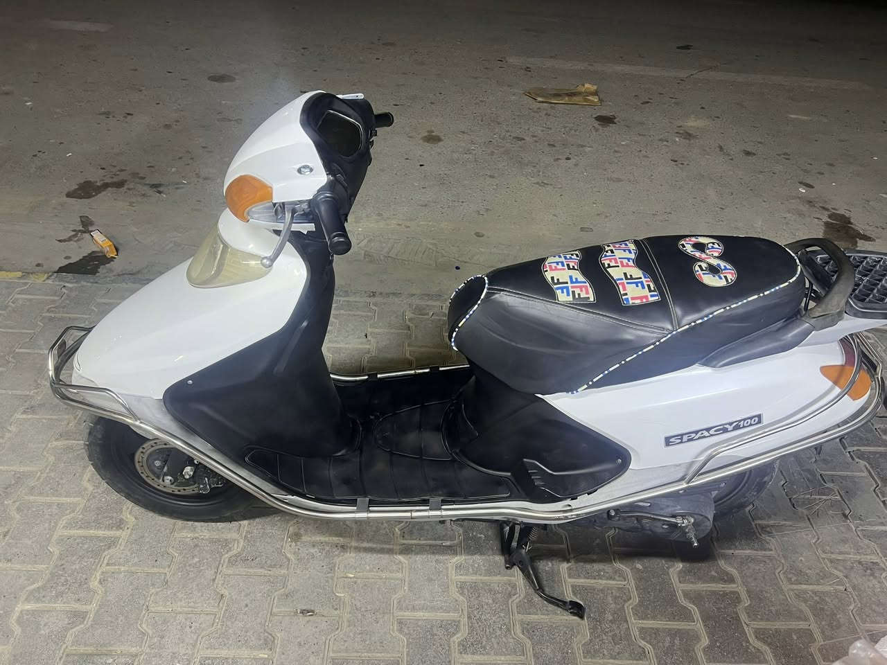 سلام عليكم سبيسي ماليزي جاهزة كل نقص مابيهة سلف هندر كهربايات كفالة عامة سعر ٤٥٠وبيهة مجال كوت واسط حي الجامعة ***********
