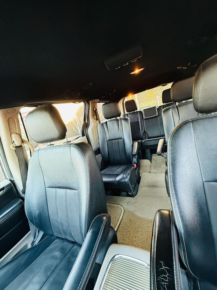 دوج كرفان موديل: 2019
الفئة: crew 

السيارة رقم بغداد دولي بأسمي

       سنويه لـ  2030

( السياره كلين تايتل )

 •محرك 6 سلندر 3600

• كشنات جلد

• نظام فرامل ABS

• كاميرا خلفية

• جام 6 كهرباء

• بيبان + جنطه كهربائي

• شاشة قلاب

• 3 قطع تبريد

( بيها منظومة غاز كاملة )

( تحويل بنزين / غاز بكل سهولة )

💰 السعر: 188ورقة وبية مجال 

السيارة جداً حلوه ونضيفة

وأحلى من الصور

📞 للاستفسار:

***********

***********
