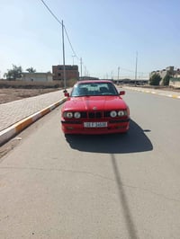 بي ام ٥٢٥ • ١٩٩٣ • رقم نجف