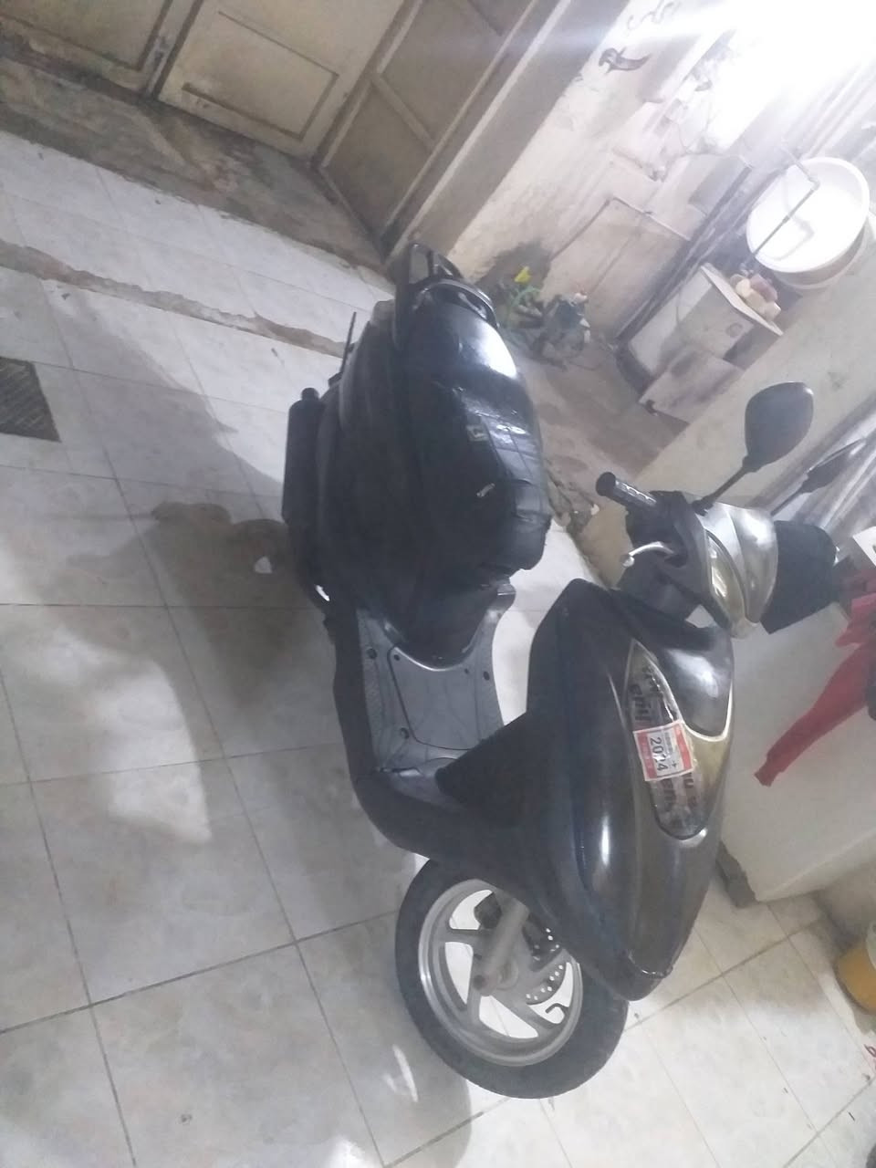 دراجه سكنس نظيف  المكان بعقو به 
سعر 275
***********
