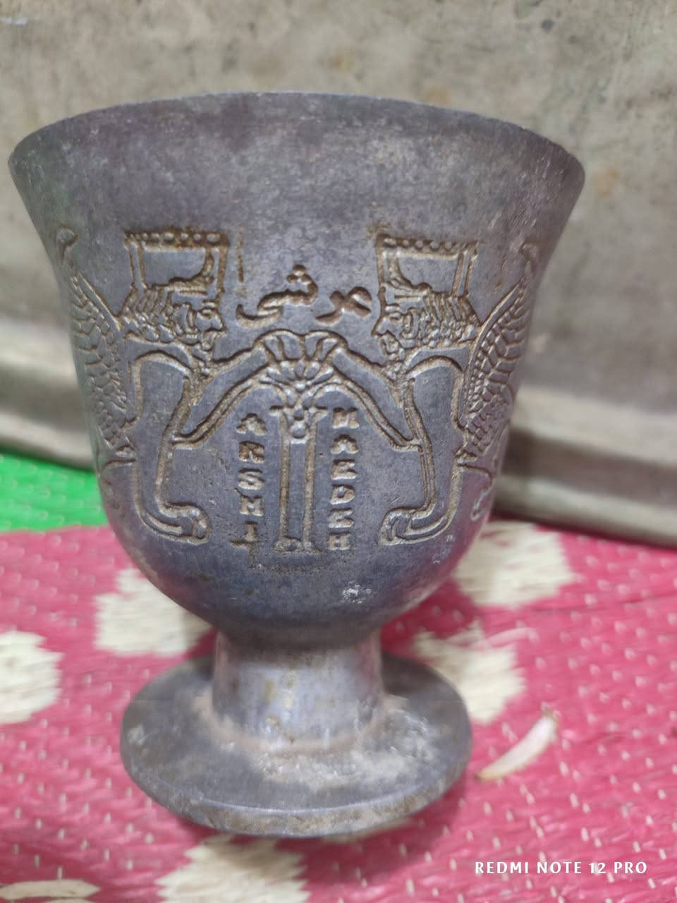 سلام عليكم 
هذني غراض للبيع 
الأستفسار عله هاذه الرقم
     ( ***********)
