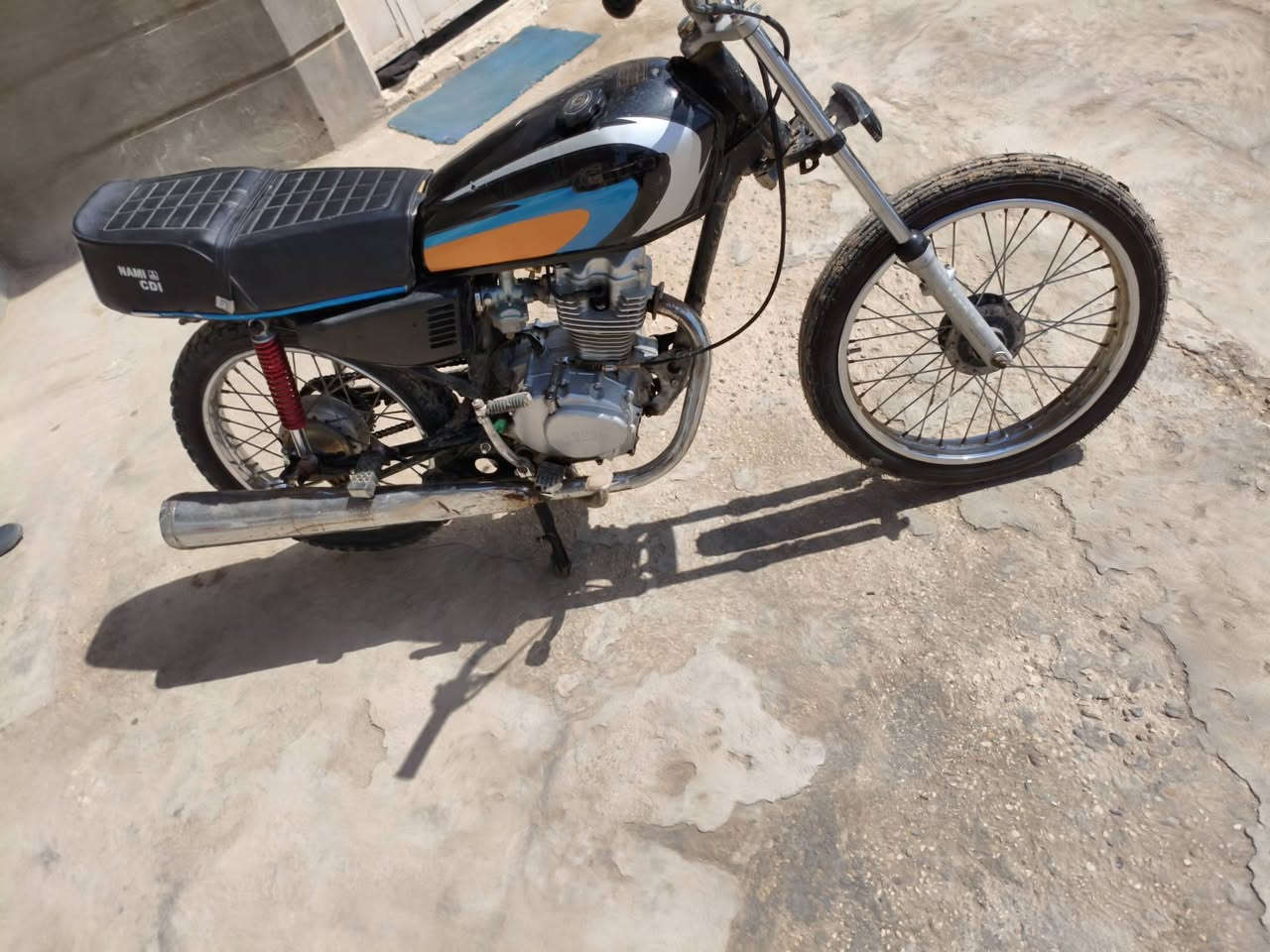 سلام عليكم شباب دراجه البيع نامه حلوه مرتبه المكان حله كفل  الرقم ***********
