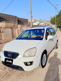 كيا كارنزا • ٢٠١٢ • سبعة راكب