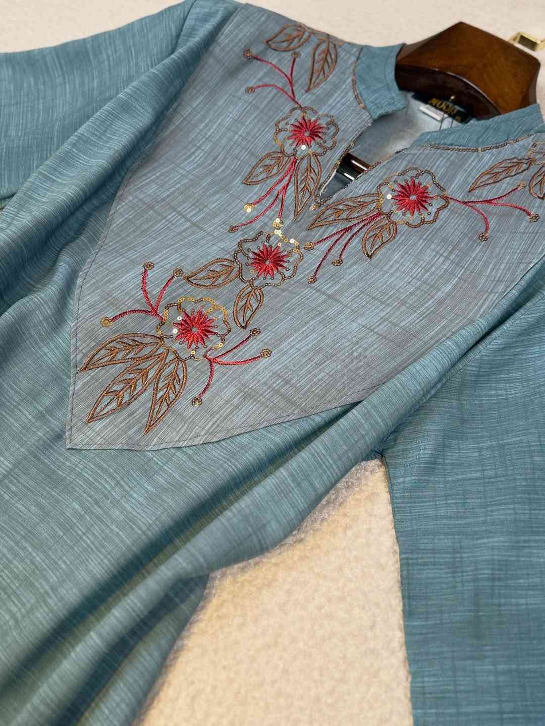 الــسعـر10الـف✨🤎
القياسات(L,xl,2x,3x)
الخـامة(كشمير)

الـسعر10الـف🤎✨
القياسات(4x,5x,6x,7x)
الخامة(كشمير)

للحجز و الاستفسار التواصل على الأرقام واتس اب 
***********
***********
***********
***********

توصيل بغداد  5000
توصيل محافظات  5000
