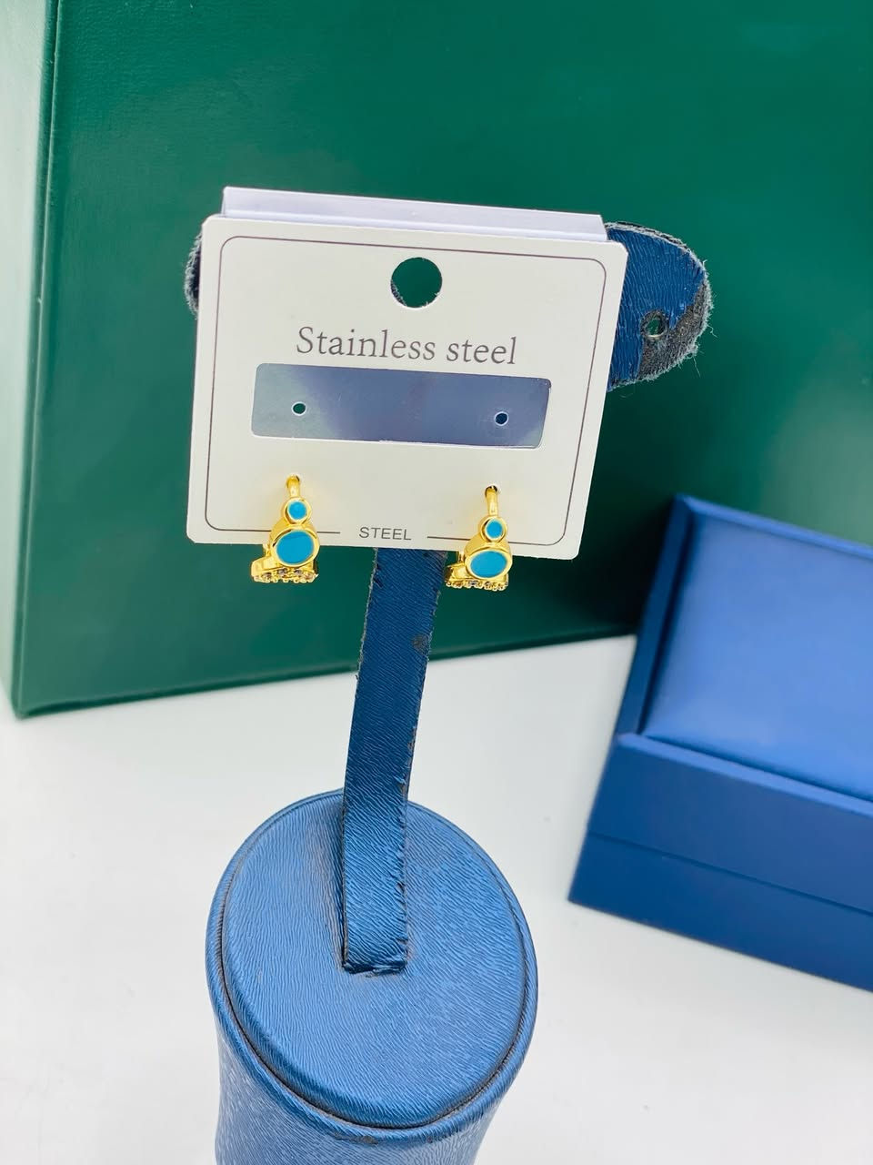 تراجي حلق ✨
اختاري لمستك الخاصة مع أجمل موديلات التراجي 💛
أناقة ناعمة أو فخامة ملفتة… كلها متوفرة 👌
💎 موديلات ترند:
• حلق ناعم يومي ✨
• حلق دائري (هوب) 🔥
• حلق بزركون لامع 💎
• حلق طويل للسهرات 👑
• حلق أشكال ناعمة (قلب / نجمة) 💫
✔️ خفيفة ومريحة باللبس
✔️ تناسب كل الإطلالات
✔️ ترند وبأسعار حلوة
📩 للحجز راسل الصفحة
🚚 توصيل لكل المحافظات
#تراجي #حلق #اكسسوارات #ترند #اكسبلور


**إذا كنت صاحب هذا الإعلان وتريد حذفه لأي سبب، رجاءا أرسل رسالة إلى الدعم الفني**