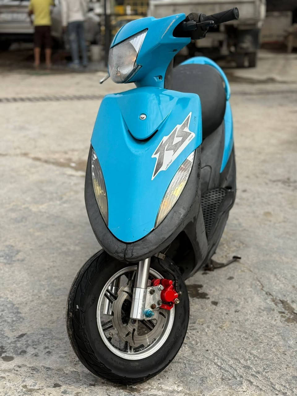 سلام عليكم دراجه للبيع للاستفسار على رقم ***********
