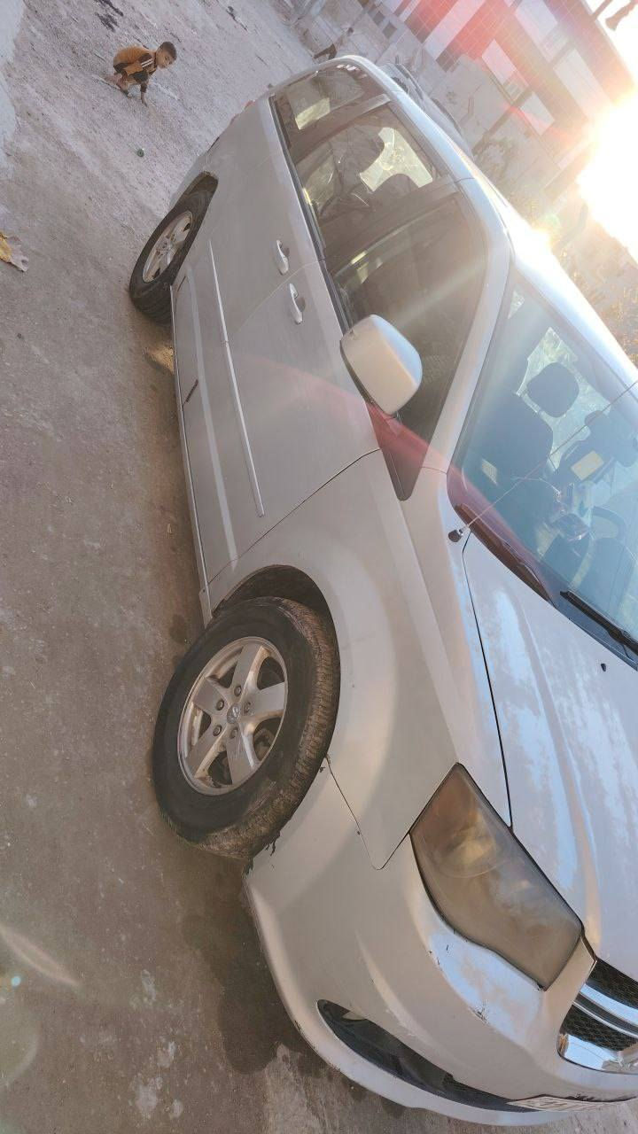 السلام عليكم 
من رخصه الادمن
كرفان موديل 12 
3قطع تبريد 
كشنات بلع 
محرك كير تبريد ممتاز
سنويه لل30
بيبان ميكانيك 
ماشيه 116 الف ميل
مكانها جميلة الثانيه
السعر 110وبيها مجال 
***********
