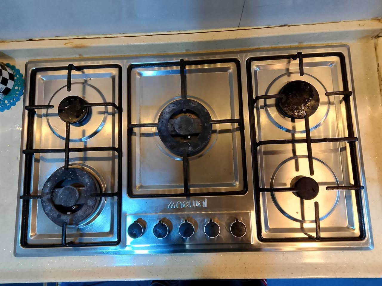 طباخ منضدي ستيل 
٥ عيون نظيف شرط الشغل 
السعر 55  الف


**إذا كنت صاحب هذا الإعلان وتريد حذفه لأي سبب، رجاءا أرسل رسالة إلى الدعم الفني**