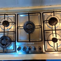 طباخ منضدي ستيل • ٥ عيون • نظيف