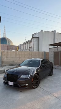 ٣٠٠ S ٢٠٢٢ • ٥١٠٠٠ ميل • بانوراما