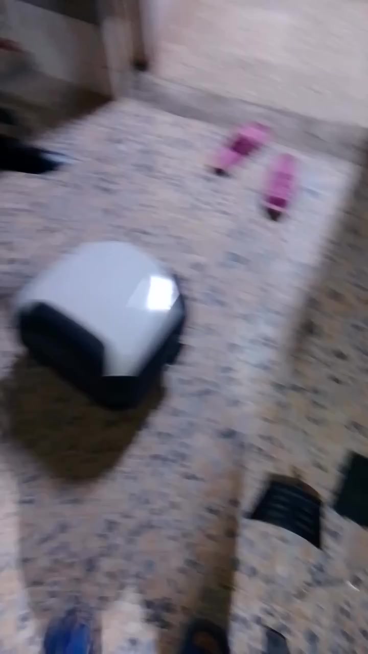 السلام عليكم اخوان الدراجه سيبيسي
عمرتهه بعد ما اعرف اشد الضفيره 
ابيع 300 بيهه مجال حك الجيه 
جيب وياك كهربائي
وتعال اربطهه نكره سلف مكفوله من كلشي ضمان عل الشرط

***********
