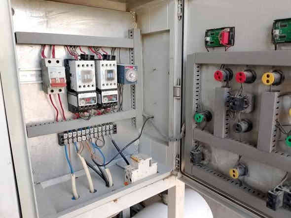 السلام عليكم محطه مي ارو
البيع سعر 2وبيها مجال
نسبت الاملاح 
قياس فورتيا مال ماطورات 
نوزلات ايطالي اثنين 
بيها بطل الفحم طاك فقط 
حساسات فول اوتماماتيك 
بل ساعه 1000 لتر
معه تانكيات 2
واحد 2000
واحد 3000
رقم الهاتف ***********
