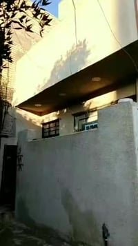 دار للبيع في منطقه السريدات القديمه يم سيطره الشعب  المرابع الثالث الم...