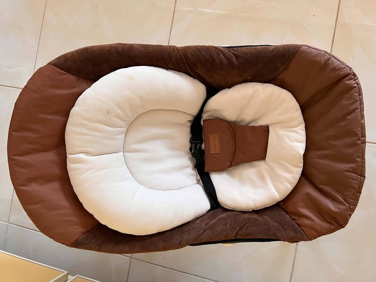 يجنن الكرسي الجوزي هزاز


**إذا كنت صاحب هذا الإعلان وتريد حذفه لأي سبب، رجاءا أرسل رسالة إلى الدعم الفني**