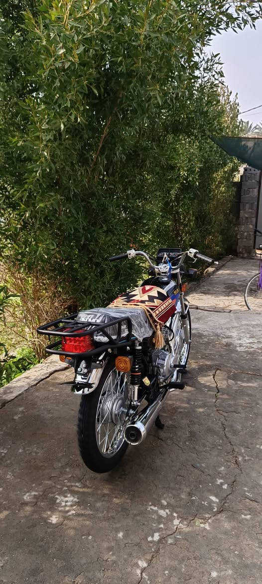 السلام عليكم دراجه للبيع نامه تعمير شلامجه شاصي امتياز دراجه اول تبديله دهن كفاله عامه سعر مليون وبيهه مجال كلش قليل


**إذا كنت صاحب هذا الإعلان وتريد حذفه لأي سبب، رجاءا أرسل رسالة إلى الدعم الفني**