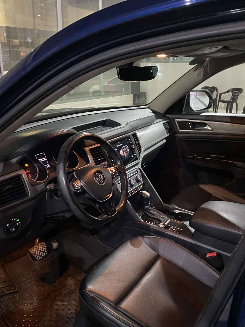 اطلس 2019  للبيع 
مواصفات Se
سياره جديده كير و محرك شرط 
ماشية 75 الف
سياره بيها قطعتين صبغ بدون ايرباك بدون دواخل 
فول مواصفات متصل بس بدون بانوراما 
السعر 168 ومجال و عليها غرامات 14 ورقه ينزل من السعر 
للاستفسار *********** واتساب 
مكان السيارة دهوك دهوك, العراق
