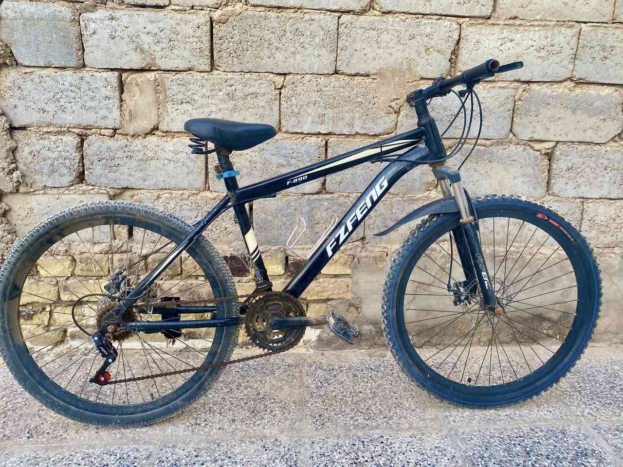 بايسكل ما صارله هواي من مشتريه اخو الجديد السعر 80 الف و بي مجال


**إذا كنت صاحب هذا الإعلان وتريد حذفه لأي سبب، رجاءا أرسل رسالة إلى الدعم الفني**