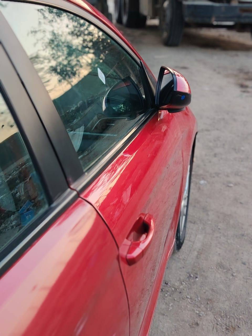 النترا 2020 الفئه SEL
شاشة بلاديه  تدعم ابل كاربلاي  و أندرويد اوتو 

تحديد مسار

تبريد بيانو❄️

كاميرا خلفية دوارة 👁

رادار  أمامي وجانبي وخلفي 👀

أوتو ستوب عند الصعود والنزول والمنحدرات

نقطة عمياء👀

مانع تصادم اوتو بريك 🚗

مانع انزلاق🔛

كروز كونترول تثبيت سرعه 

تحكم ستيرن جهتين 

 سستم لايت عدسات وعين الشيطان  LED🚘فدشي انفلاقي

 

تخم تاير 

ويل حديث 

رقم اسليمانيه دولي بأسمي تحويل مباشر 

 

محرك 2000دوش✈️🔥

3 انضمة قيادة نورمال و سمارت و سبورت🔥

سيارة حادثها 3 قطع بنيد وباب وجاملغ 

ماشية 1200 الف  قابل للزيادة  كير مكفول لا فتح ولا شي ومحرك ايضا ممفتوح 

السياره  النترا سعرها مناسب 135 

 وصور حادث  موجوده   اليريد ايضاً اصورله مقطع فيديو كامل للسياره وبلخدمه

متواجد واتساب 

 

***********
