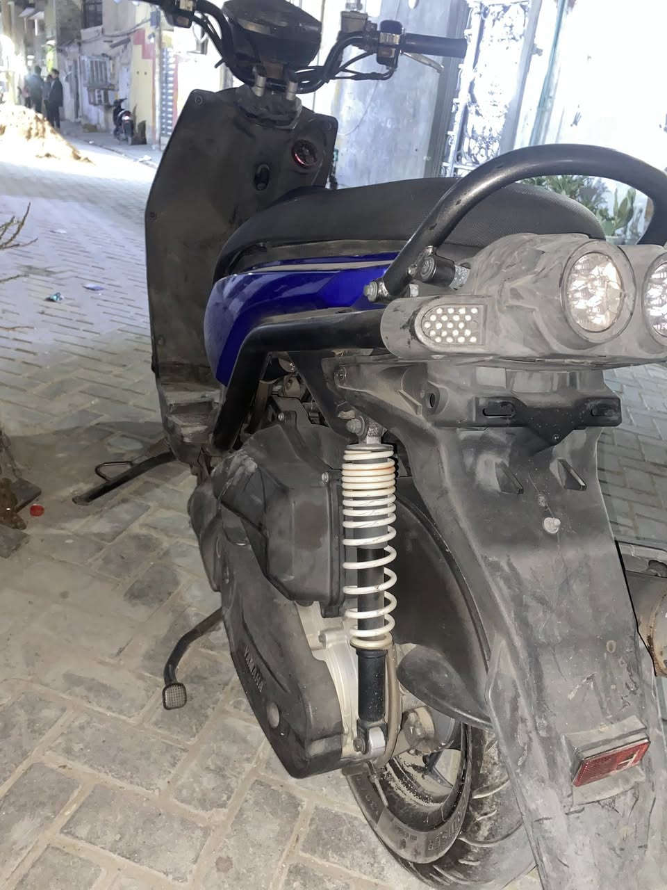 ( من رخصة الادمن )للبيع سكنس جبلي السرعة ١٤٠  صار سبوع من نزلتها من الرمبة اول تبديلة دهن بعدها على وضعيتها البلادية  ***********
