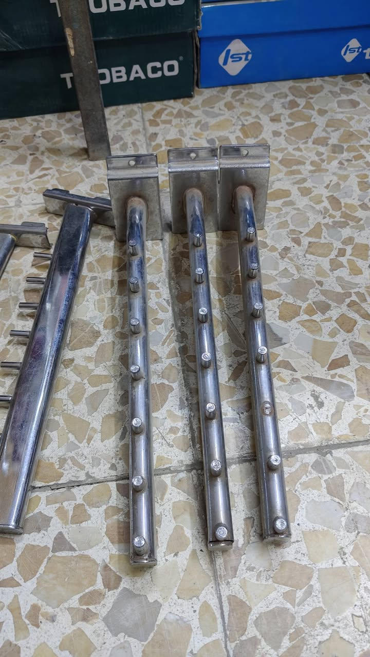 سلام عليكم اذرعه البيع العدد خير من الله السعر خاص اواتصال ***********
