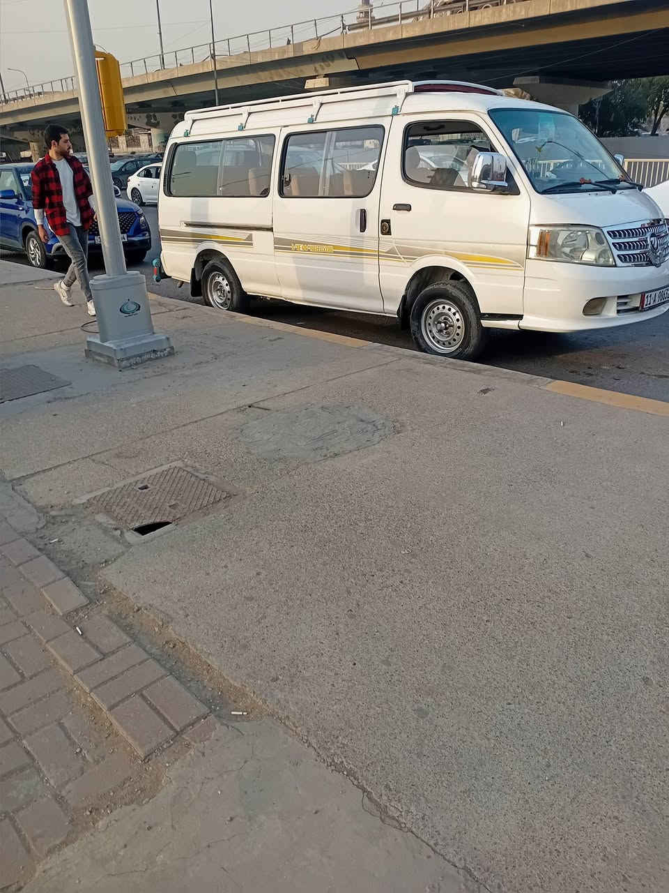 سلام عليكم فتون للبيع مصفرة من كلشي معمرة تعميرعام كيرمكينة كسن شرط عنواني بغداد لوزيرية غرب جامع نداء تصل واني خادم ***********
