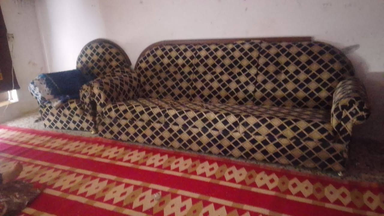 تخم ب100 بي مجال عنوان بغداد المراسله عل رقم***********
