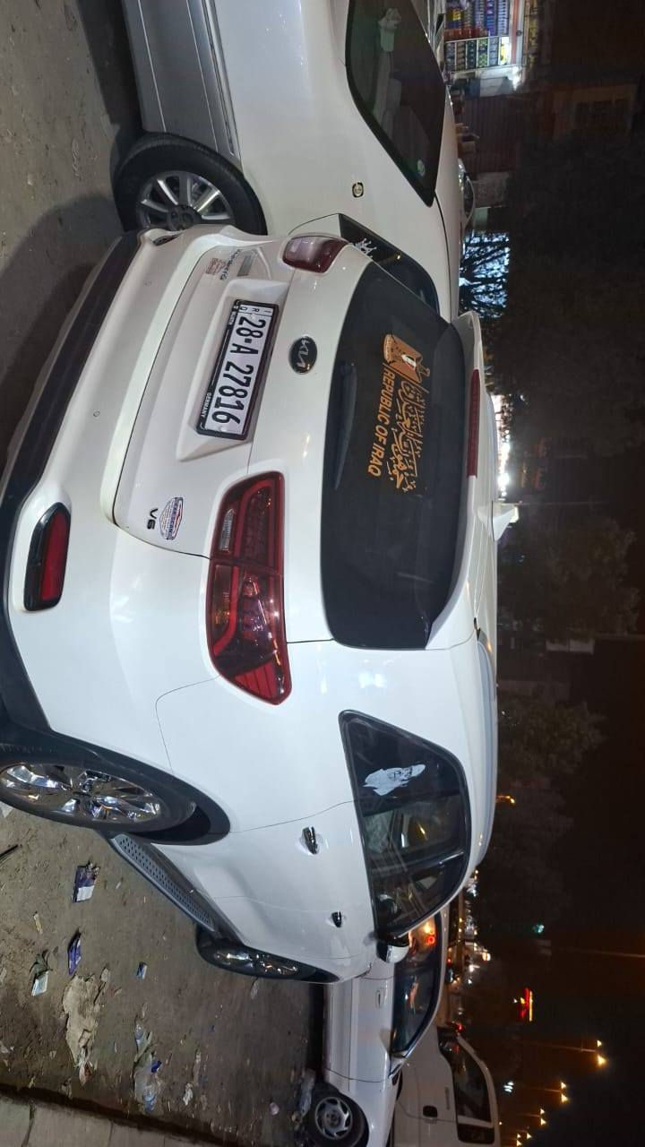 السلام عليكم ورحمه الله وبركاته
بيع او مراوس بتاهو لو جمسي21وانطي فرق
كيا سورينتو موديل 20 وارد خليجي 
رقم نجف الماني باسمي 
فول عادل بانوراما كفاله عامه 
 دك جرص
محرك 6 سلندر كفاله عالشرط 
كير 8 نمر كفاله عالشرطه 
شاشه جي بي اس وايرليس 
تحكم جهتين بصمه ابواب 
بصمه تشغيل ثلاث قطع تبريد 
حساس خلفي امامي ميري كهرباء شفط 
ترحيب عند الاقتراب حداديه خير من الله 
تخم تاير ويل 20 سايد بريك رجل 
كشنات جلد كهرباء خلف لمس 
سبعه راكب
بردات اصلي خلفي 
دبل شباك نيكل 
لايت 3 عدسات 
مراوس حسب القناعه السعر243 مجال كلش بسيط 
  او مراسله  واتساب ***********  او اتصال
ما اجاوب على التعليق المعذره من الجميع 
العنوان النجف الاشرف
