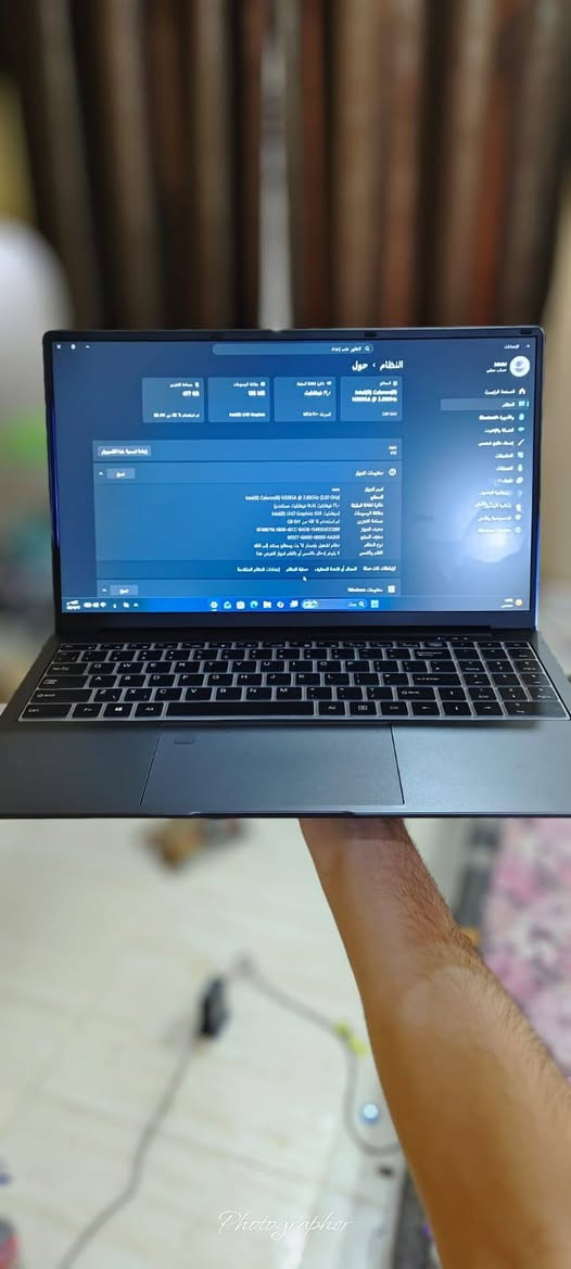 لابتوب حديث  حجم الشاشة15.6 بصبة اصبع
هارد512

رام16  وتستقبل هاردين بنفس وقت تكدر تضيف هارد ثاني m.2

منفذ HD 

3منافذ USB 3.0 السريع

تفيد دراسة ماشاهده افلام العاب 

نحيفة جدا وباقي مواصفات بل صور مع شاحنة وماوس

السعر200 حجز واتساب ***********
