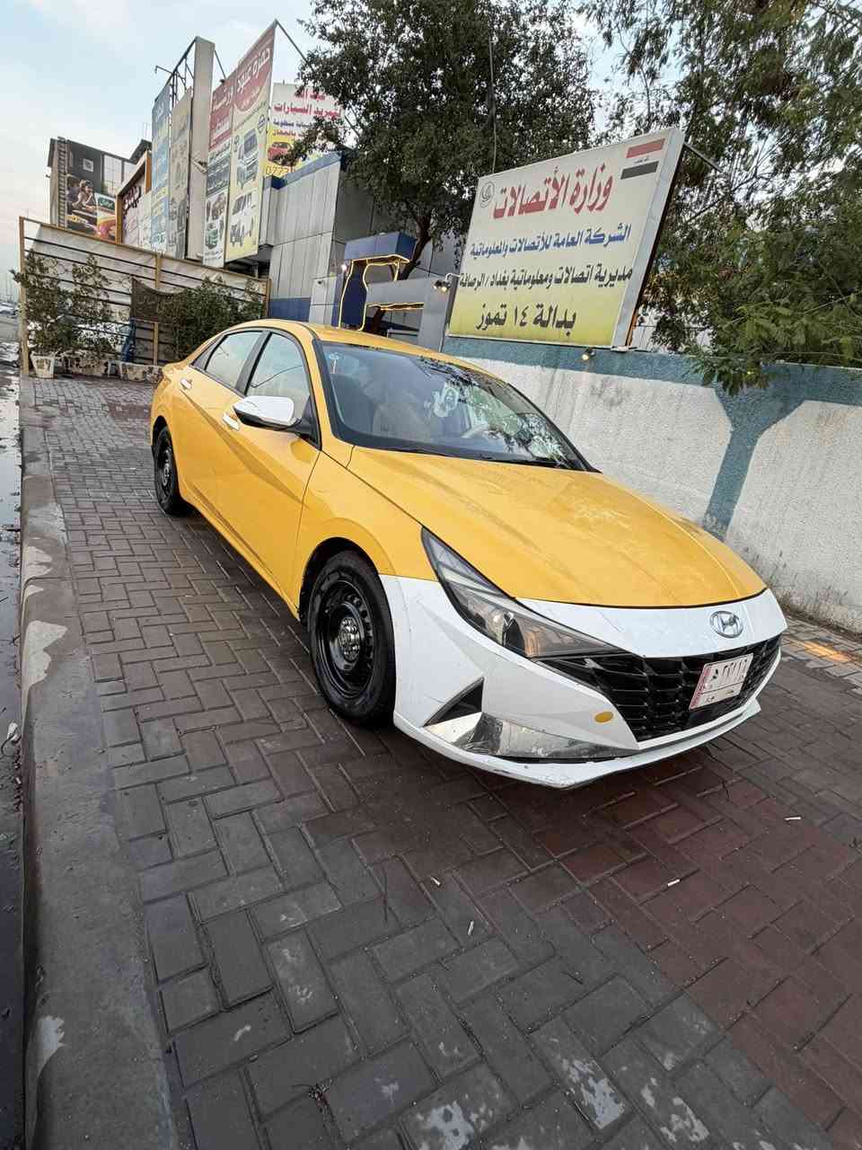 النترا 22 وصور الحادث بلنشر ومواصفاته معروفه
السعر 130 وبيه مجال 
***********
