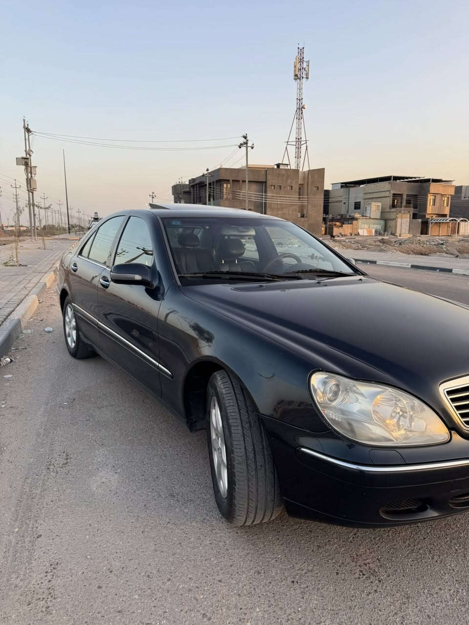 السلام عليكم ورحمة الله 
مارسدس S320 غواصه
 
موديل 1999 رقم بصرة بسمي تحويل 
السياره مبدل بيها سستم كامل نفس اللون بدون ضربه
 
غرفه جديده 
كهربائيات كلها شغاله 
كير جديد 
ادامه على المحرك كامله 
تدفئه تبريد 
كشنات جدد
حداده كامله صدر جديد عربانه خلفيه جديده
السياره جاهزه من كلشي 
بيها ملاحظات بسيطه 

للبيع او المراوس 
السعر 115 وبيها مجال 
العنوان البصرة 
هـ : ***********
      ***********
