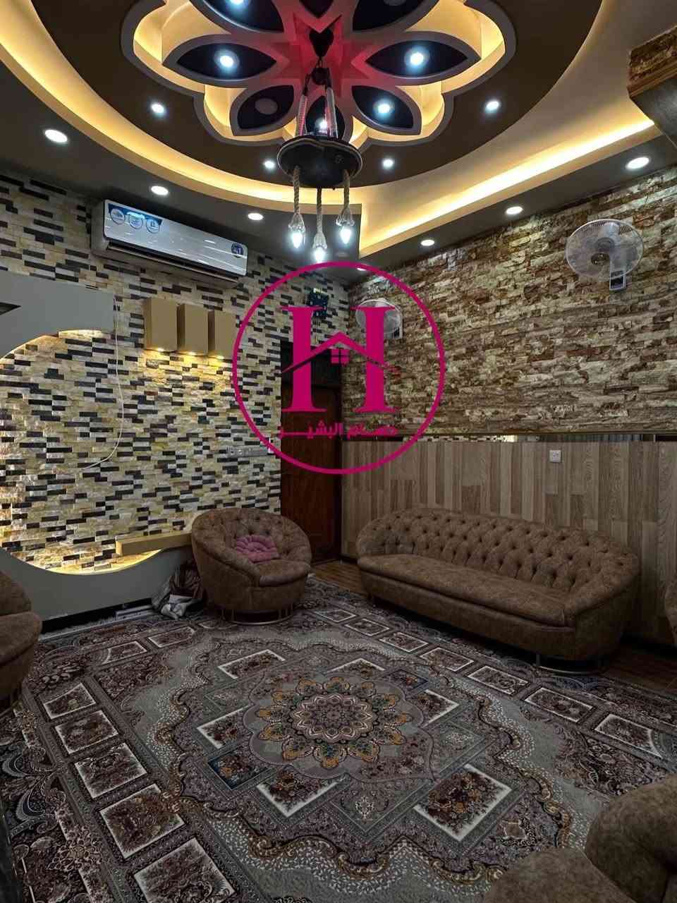 عقار للبيع  

الموقع حي الجامعه قرب مدرسة نابلس

المساحه 125 متر 3 غرف بناء حديث 

البيع مع الأثاث حصرأ العقار فارغ جاهز لسكن

مستعدون تصوير كافة العقارات 
بدقة وجوده عاليه 
الأستفسار الأتصال على الرقم 
***********. او مواسلة الواتس اب 
سيكون الرد على الجميع عنوان المكتب سامراء
حي الخضراء مجاور سبلاش 
#بأدارة_حسام_البشير_
