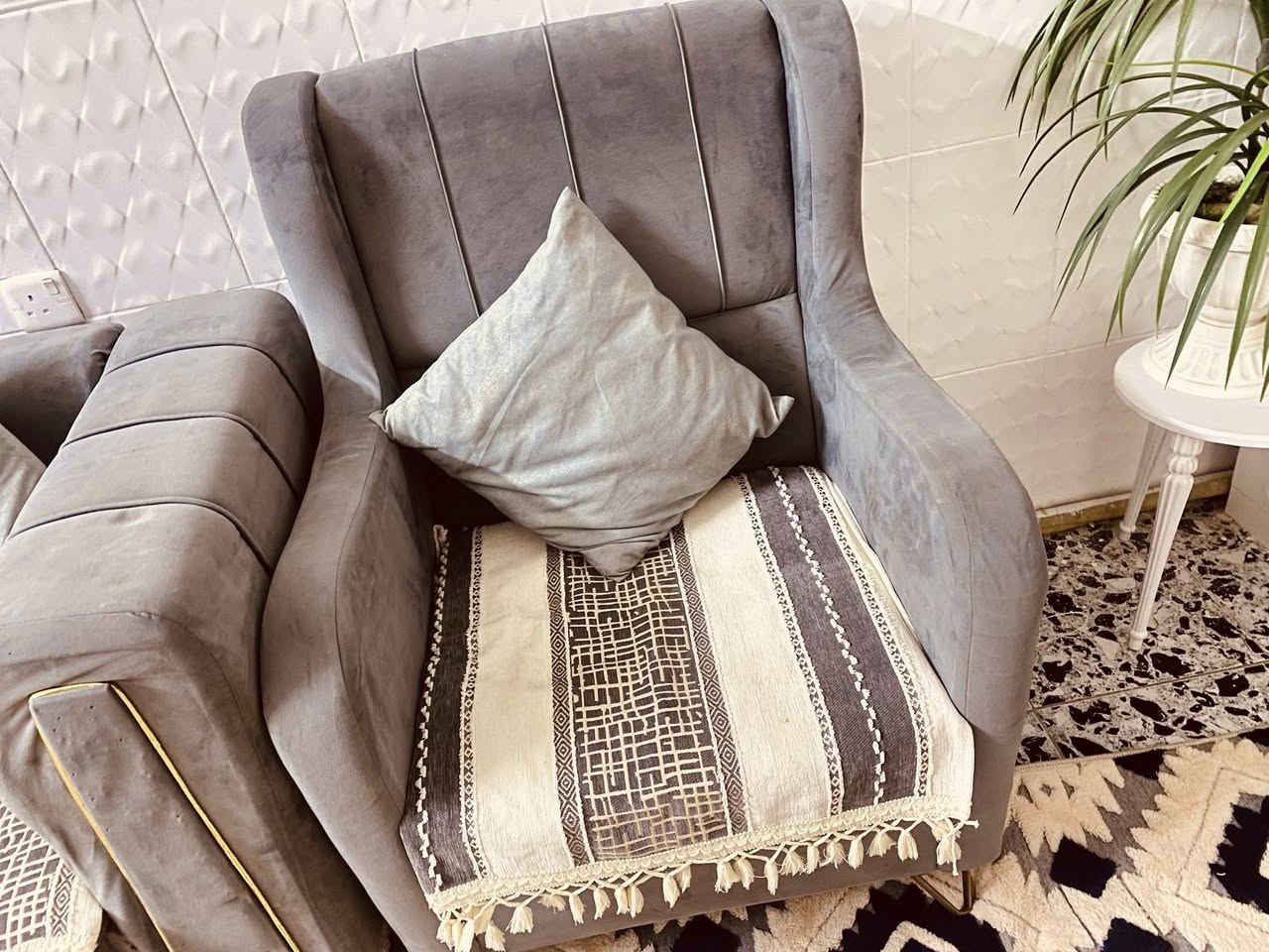 تخم للبيع مكاني زعفرانيه عشر مقاعد نظافته وسط سعره 200


**إذا كنت صاحب هذا الإعلان وتريد حذفه لأي سبب، رجاءا أرسل رسالة إلى الدعم الفني**