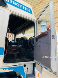 فولفو اف 12 للبيع. مكينه. كير. شاصي. قمار.  كله  درجه اوله سياره جاهزه...