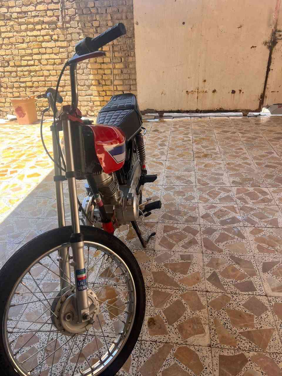 سلام عليكم دراجه أوراق اصولي اللبيع مستعجل عله بيعتهه ***********(
