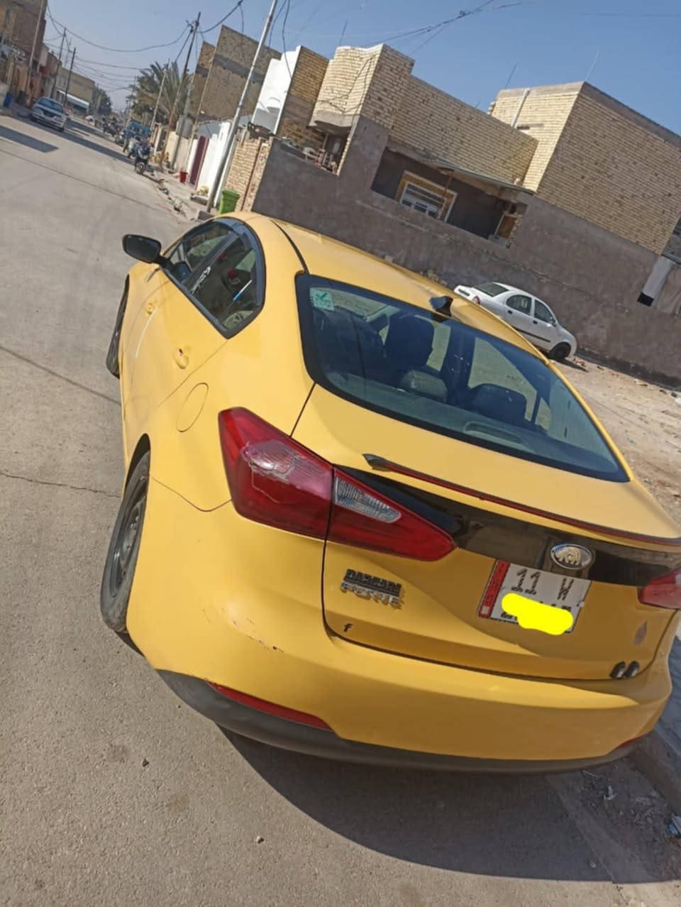 فورتي 2014 جاهزه من كلشي باسمي مصفره تحويل ثاني يوم حادثها جاملغ امامي فقط الباقي ليبل واحد مكاني كوت 110 وبيها مجال خاص او ***********
