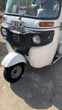 تكتك لبيع موديل 21 شهر 11 اللستفسار  07757687178