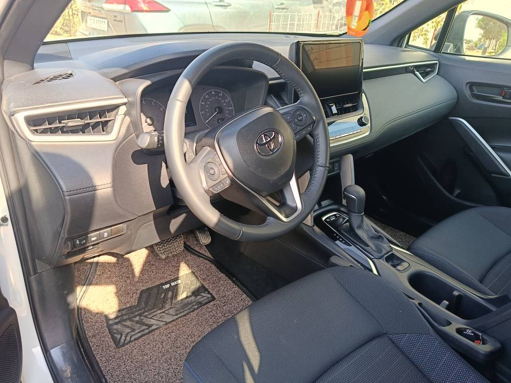 كورلا كروز هايبرد 2025 رقم بغداد
هايبرد
بصمه تشغيل عن بعد +بصمه ابواب
رادارات 360 درجة 
نقاط عمياء بالمري + اشتري بالمري
قيادة شبه ذاتية 
السيارة ماشية 7000 كيلو 
شاشه كبيره +كامره دواره
سايد بريك بصمه + هولد 
شاحنة هاتف لاسلكي
تحكم ستيرن
قطعتين تبريد
ثلاث انظمه قياده 
ويل كب كروم 17 انج
الظرر  تبديل بنيد فقط شرط بدون دواخل 
بدون ايرباك
للاستفسار الاتصال على الرقم ***********
السعر 30 مليون وبيها مجال سامراء, صلاح الدين
