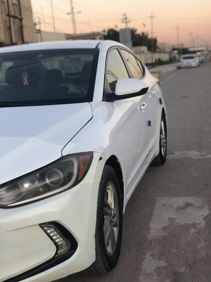 النترا 2017 وارد أمريكي حدثه مال امركه دعاميه وخشم البنيد  فقط  وهنا صار بيه رشت صبغ بالدوسه وشويه من الباب الخلفي  سياره ليبل واحد كلشي مامبدل بيه 
شاشه كامره تحكم استران وبقيه الموصفات المعرفه بيه محرك 2000دوش ماشيه 178 ليت زنون اصلي السعر 110وبيه مجال مكاني الناصريه مركز الشراي يتصل *********** بي واتساب
