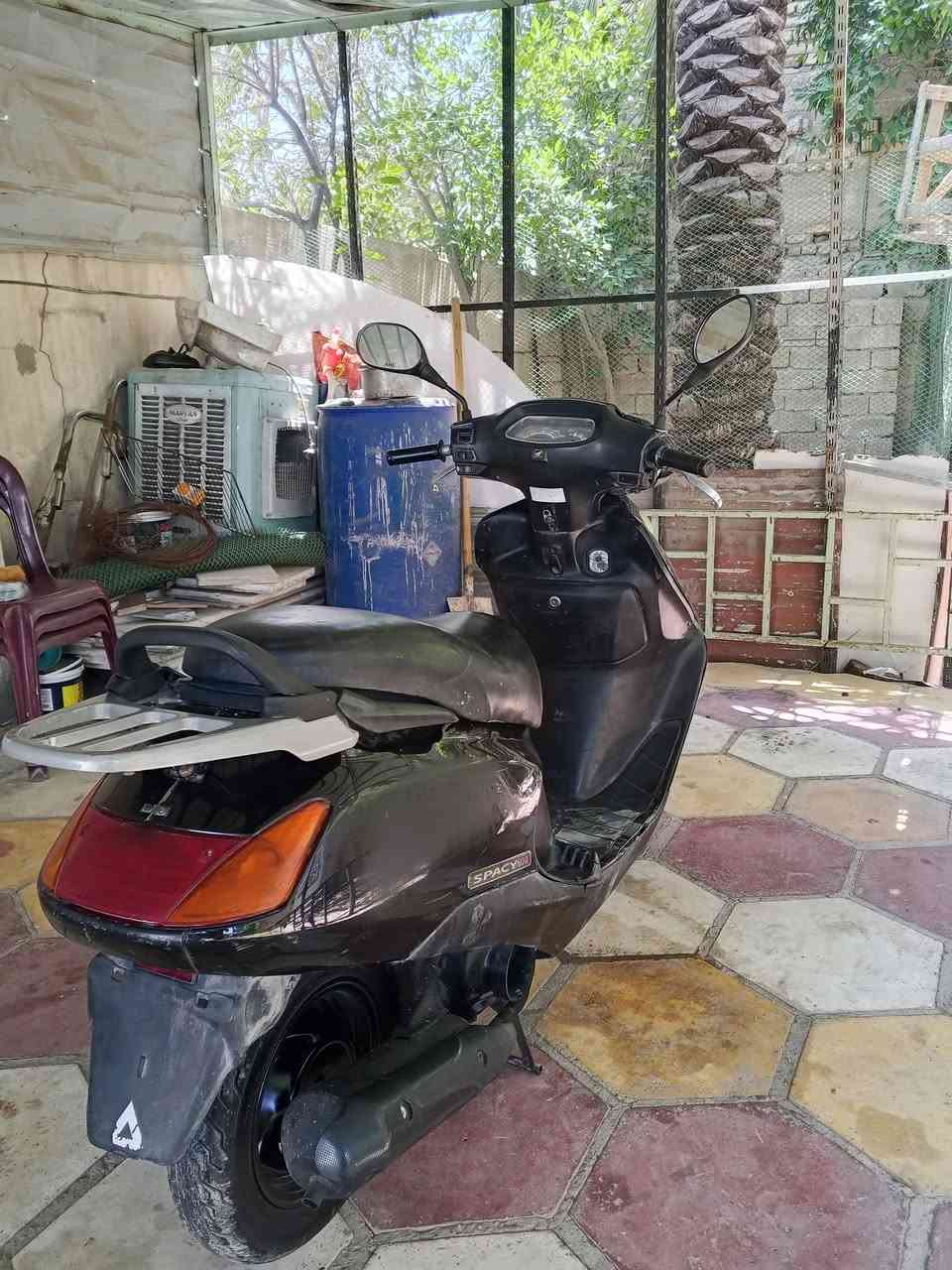 ***********سبيسي ياباني سلف هندر. كهربائيات مكفوله المكان واسط نعمانيه ***********السعر 550وبيهه مجال حك الجيه
